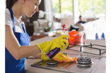 DIY Hacks for Cleaning Stove Grates